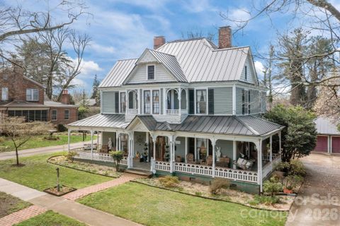 229 N Race Street pending home in Historic District, Statesville, NC