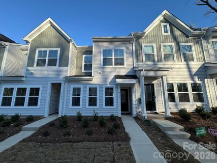 4614 Lakeview Road active home in Lakeview Village, Charlotte, NC