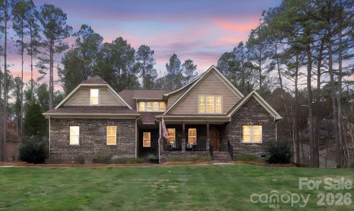 7261 Bay Ridge Drive active home in Pebble Bay, Denver, NC