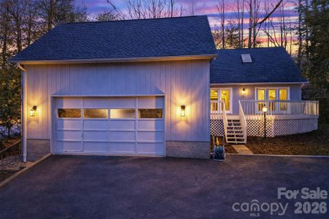 3814 Connestee Trail active home in Connestee Falls, Brevard, NC