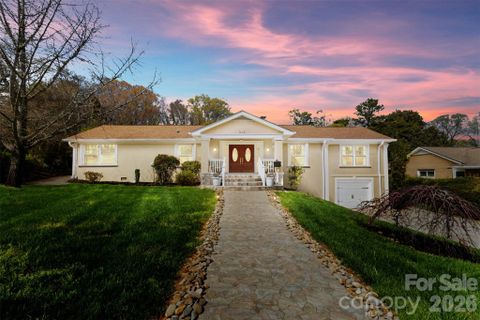 265 Anthony Circle active home in Cotswold, Charlotte, NC