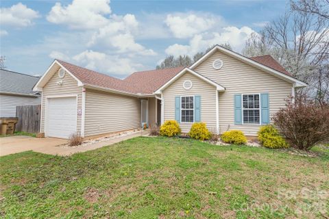 5804 Crosswinds Court sold home in Alexis Pointe, Indian Trail, NC
