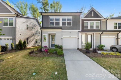 5320 Somerset Hill Lane active home in Fifteen 15 Cannon, Charlotte, NC