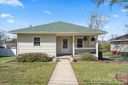 305 Linestowe Drive sold home in Belmont, SC