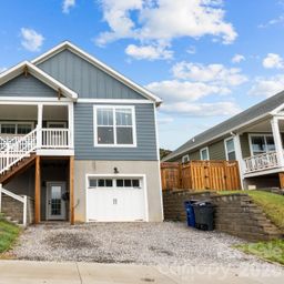 1112 Blueview Drive
