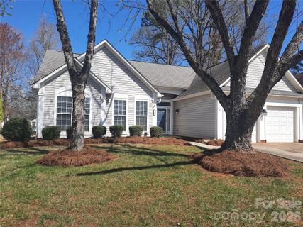 Homes in Farmington, Charlotte