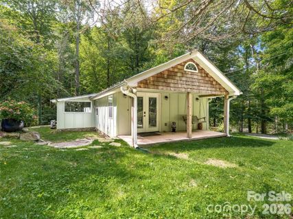 347 Blackberry Inn Road