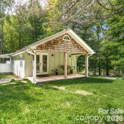 347 Blackberry Inn Road