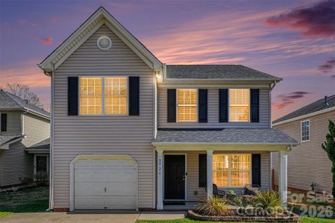 3721 Brookchase Lane sold home in Windsor Forest, Charlotte, NC