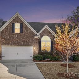 10885 Greenvale Drive