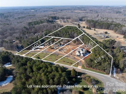106 Willow View Loop active home in Davidson Retreat, Davidson, NC