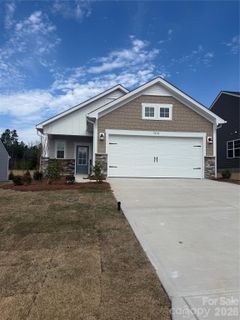 7634 Cotton Crest Lane active home in Roselyn, Lancaster, SC