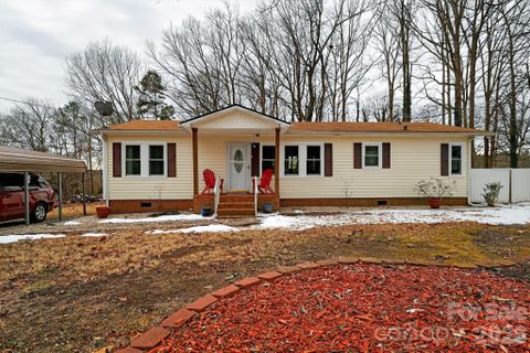 115 Red Fox Court