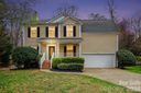 8100 Chatham Oaks Drive sold home in Concord, SC