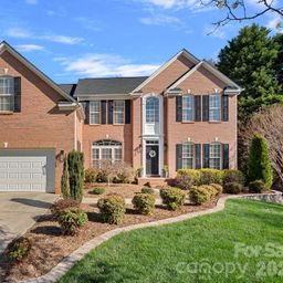 2474 Green Point Lane