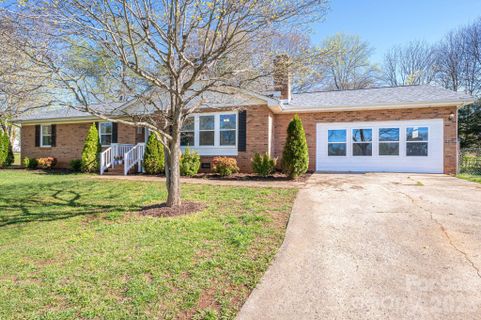 4804 Cedar Court pending home in Cedar Grove, Gastonia, NC