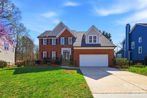 1108 Foxfield Road