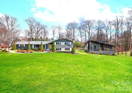 438 Country Club Acres Drive