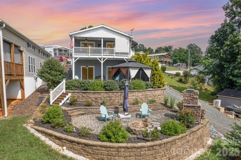 132 Eagle Drive B16 active home in Badin Shores Resort, New London, NC