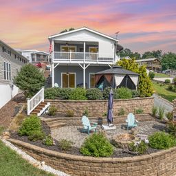 132 Eagle Drive B16
