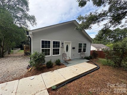 911 Plyler Street