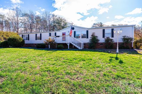8547 Ledford Avenue sold home in Fox Ridge, Connelly Springs, NC