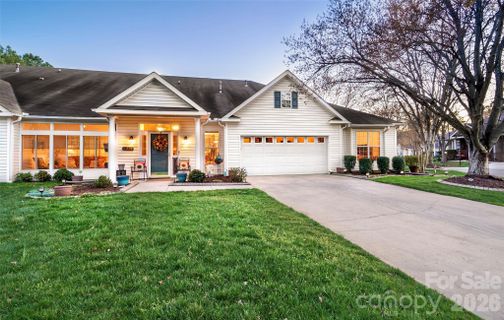 6214 Half Dome Drive pending home in Huntington Ridge, Charlotte, NC