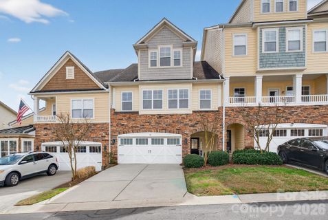 Homes in Lake Shore, Tega Cay