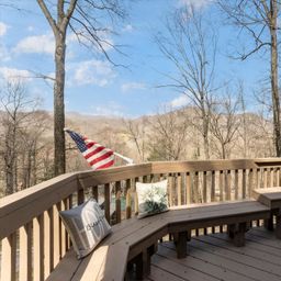 46 Hummingbird Drive