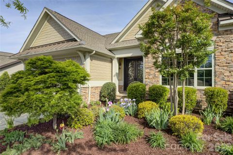 14802 Creeks Edge Drive active home in Regency At Palisades, Charlotte, NC