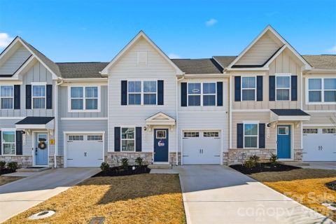 113 Stella Lane