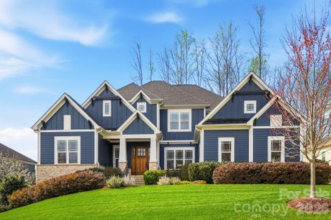 13124 Davidson Park Drive pending home in The Woodlands At Davidson, Davidson, NC