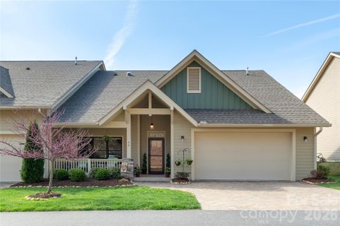96 Copper Creek Lane active home in Cummings Cove, Hendersonville, NC