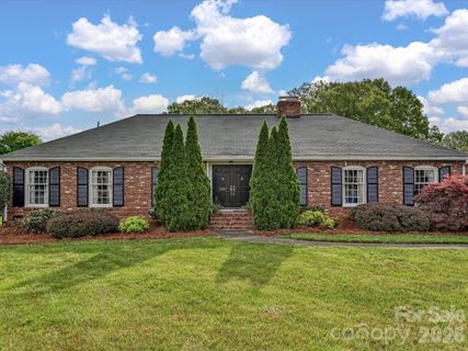 3927 Barclay Downs Drive