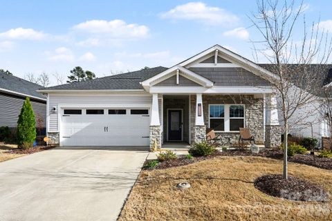 9113 Myrna Drive pending home in Nolen Farm, Gastonia, NC
