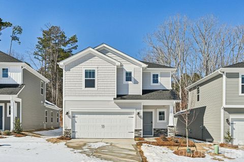426 Luna Lane