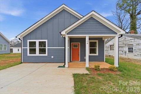 811 Craig Place