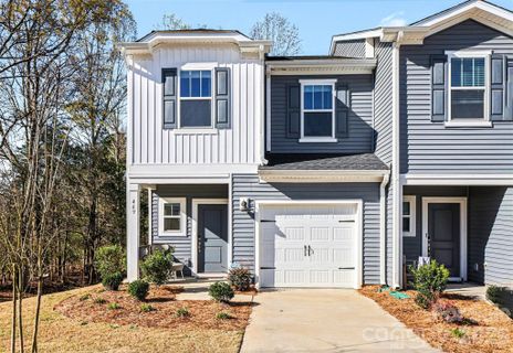 469 Tayberry Lane active home in Ashe Downs Townhomes, Fort Mill, SC