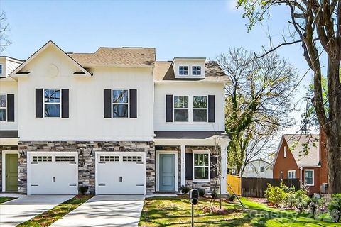 2028 Mandarin Boulevard active home in Oakhurst, Charlotte, NC