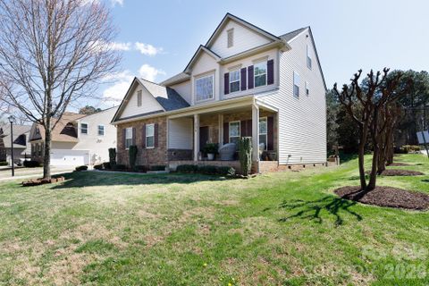 704 Rawlings Place sold home in Sweetwater Plantation, Rock Hill, SC