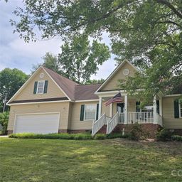 2393 Oxford Circle