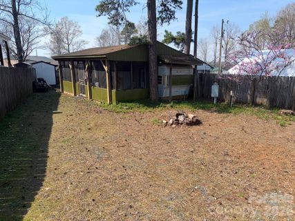 125 Lookout Trail active home in Twin Harbor, Mount Gilead, NC