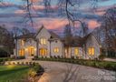 2043 Sharon Lane sold home in Charlotte, SC