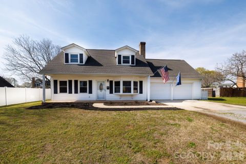 101 Woodland Drive