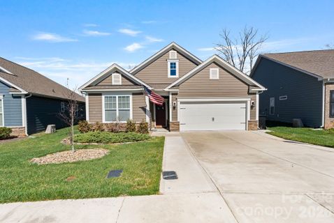 193 Hanks Bluff Drive sold home in Lakewalk, Mooresville, NC