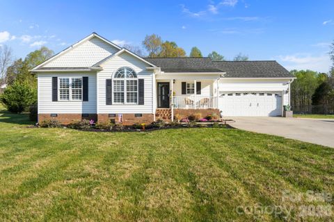 179 Lilly Trail sold home in Country Creek, Lexington, NC