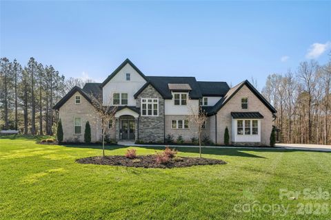 6615 Farmstead Lane sold home in Homestead, Concord, NC