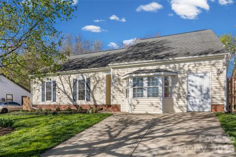 2339 Olde Whitehall Road sold home in Olde Whitehall, Charlotte, NC