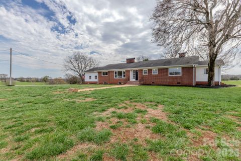 1217 Daniels Road