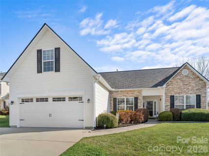 143 Haw River Road sold home in River Stone, Fletcher, NC
